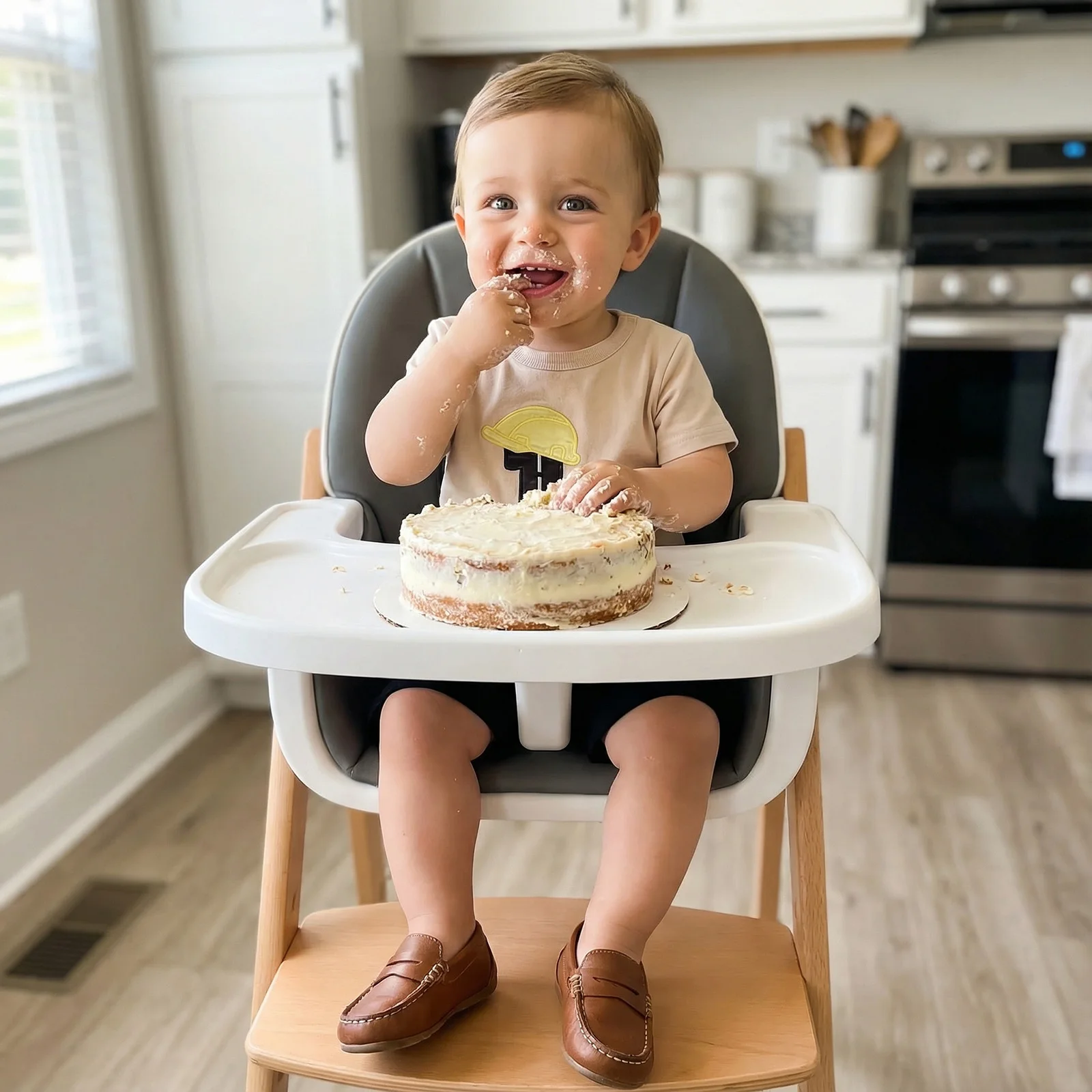 

Комплект из 2 предметов для мальчиков на день рождения: топ с короткими рукавами и вышивкой в виде экскаватора, шорты с эластичной резинкой на талии