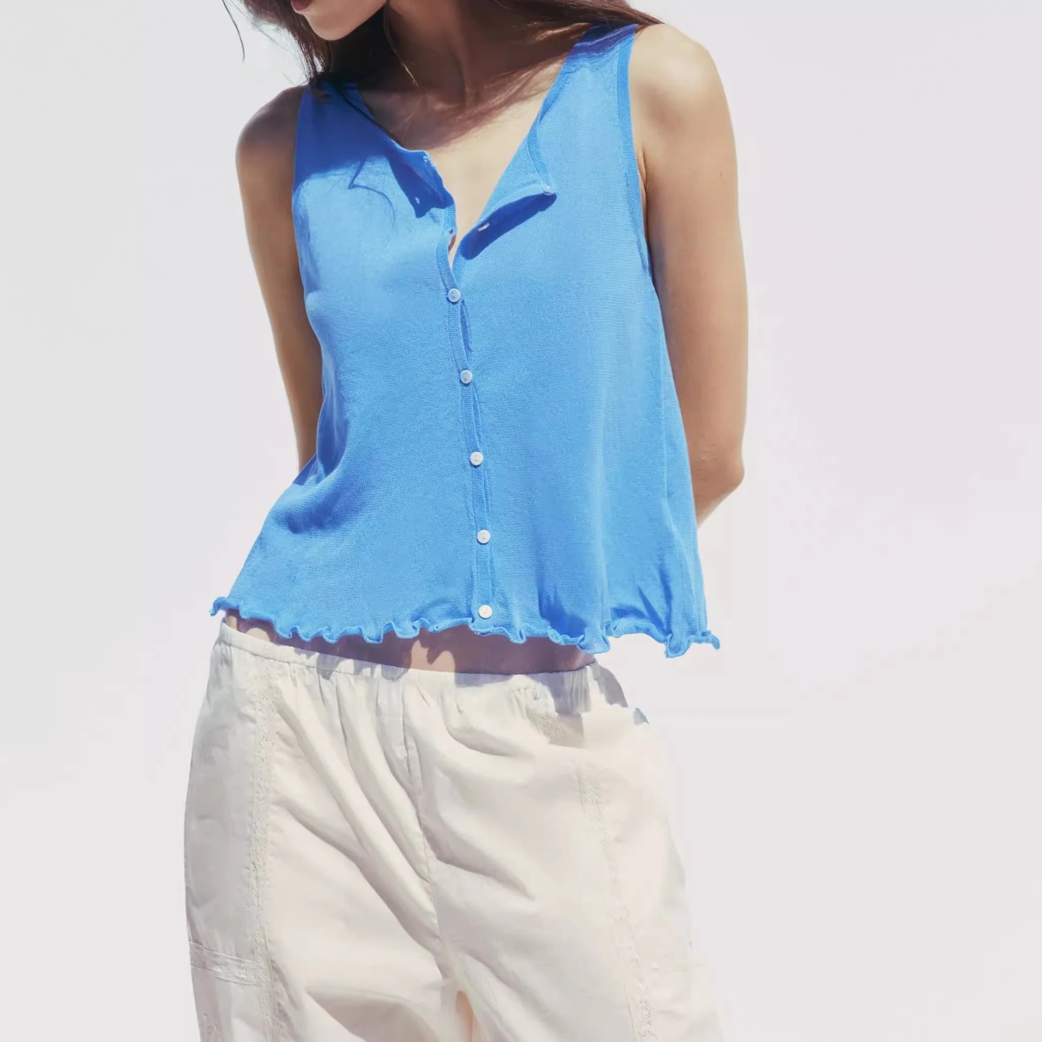 

New Summer Women's Knitted Svel round Ne Layered Decoration Top Commute Sle Basic Color Single Button Regular Length