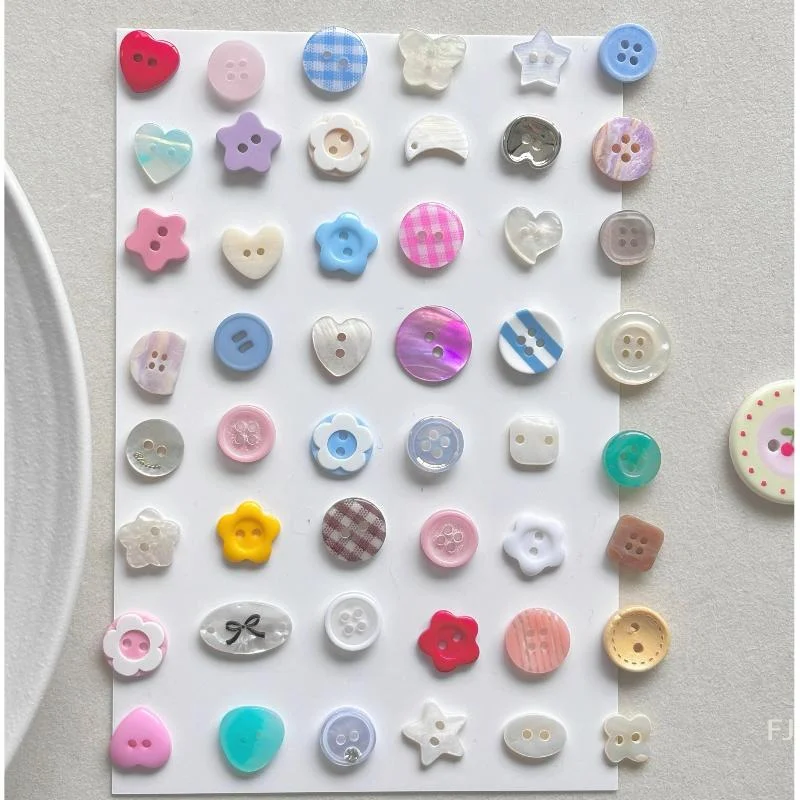 

[YU]20pcs/set Multicolour Button S Crafts DIY Scrapbooking Cute Korean Sewing Button Randomly Apparel Accessories