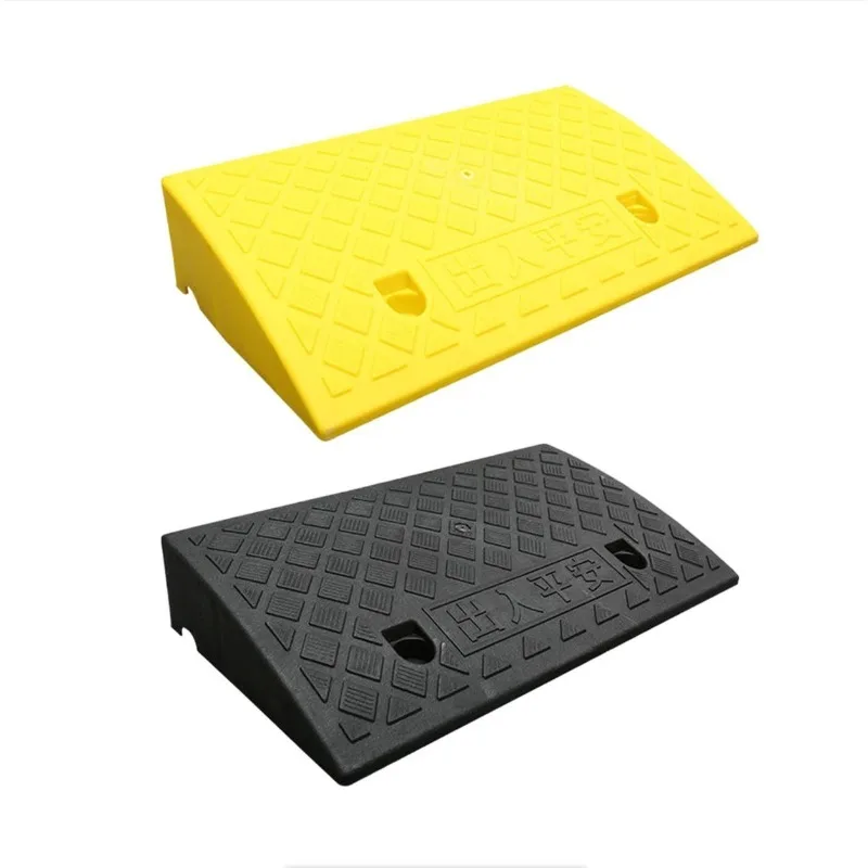 

1PC Portable Threshold Ramps with Non-Slip Surface - Durable Material Ideal for Cars Motorcycles Wheelchairs & Pets 10cm Height