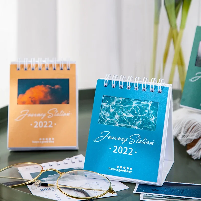 Yoofun 2022 Mini Desktop Calendar Journey Vending Station Dual Daily Scheduler Table Planner Monthly Daily Agenda Organizer