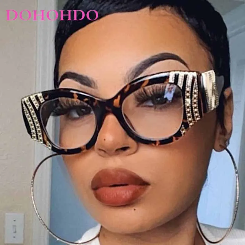 

Trendy Oversized Oval Imitation Rhinestone Sunglasses Women Luxury Brand Designer Eyeglass Man Travel Driving Sunglasses UV400