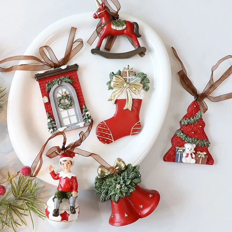 8pcs Vintage 3D Christmas Resin Hanging Ornament Wreath Bell Bird Stocking Tree Pendant Home Window Party Decor Gift
