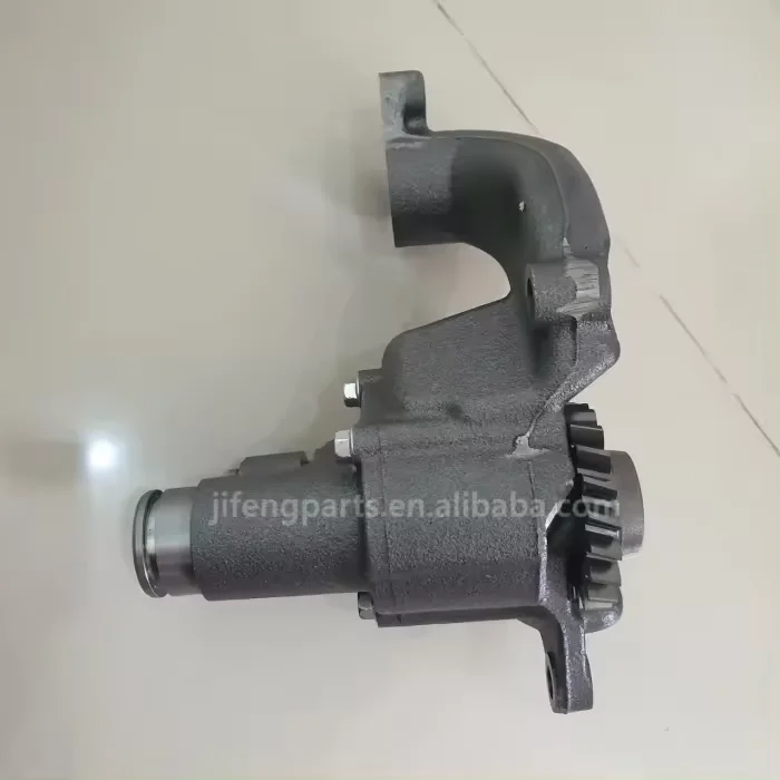 Construction Machinery Parts Excavator Parts PC650-8EO Water Pump 6261-51-2000 PC700-8 PC800-8 Water Pump