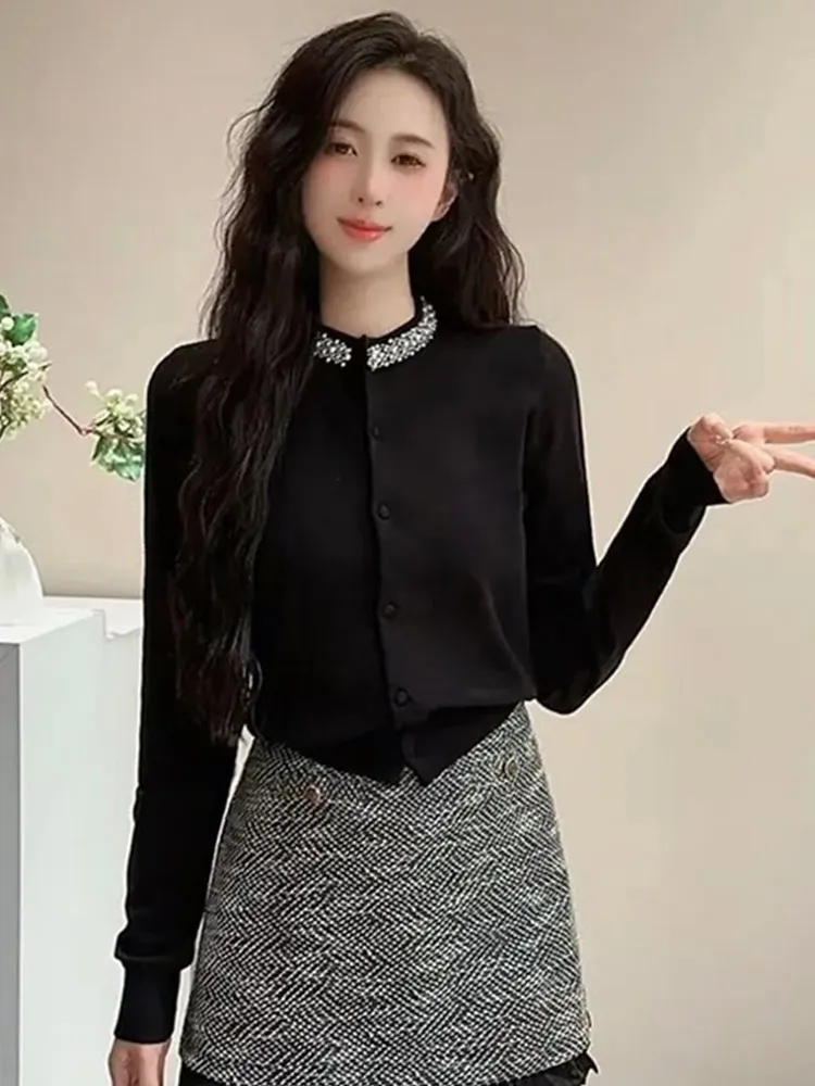 エレガントなニットのダイヤモンド装飾入りカジュアル長袖ラウンドネックオープンカーディガン、スリムデザインでおしゃれな通勤スタイルレディースセーター