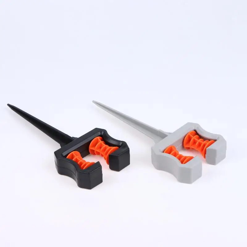 Garden Hose Guide Holder Spike for Optimal Water Pipe Positioning Outdoors