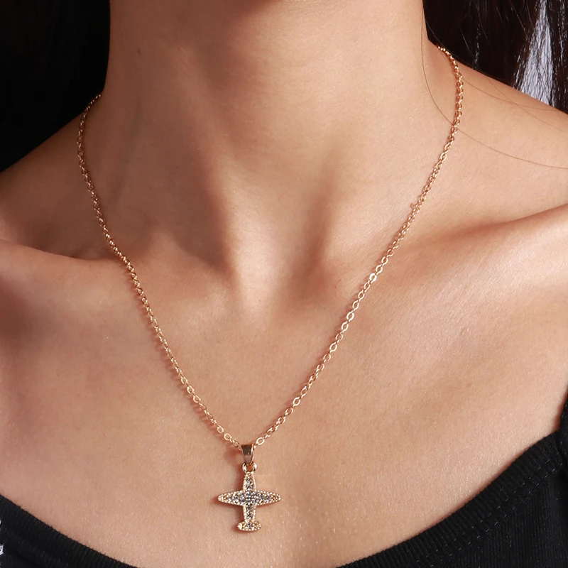 Mode Kreuz Halskette für Frauen Männer Gold Silber Farbe Dazzling Kristall Jesus Kruzifix Halskette Christian Schmuck Großhandel – Detail 23