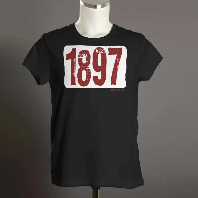 نورثامبتون 1897 تي شيرت |   تأسست |   للجنسين عضوي |   الجرونج