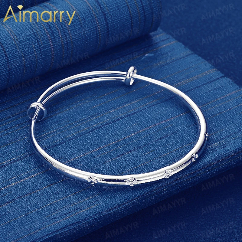925 Sterling Silver Simple and Exquisite Plum Blossom Bracelet High-quality and Fashion Jewelry for Women's Parties and Banquets