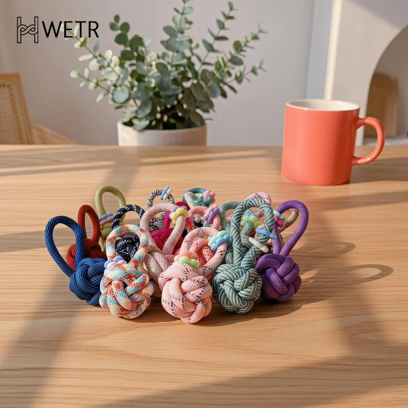 Lightweight Floral Women's Car Keychain Knotted Rope Non-Slip Bag Charm Cute Key Pendant Ideal for Holiday Gifts for Her