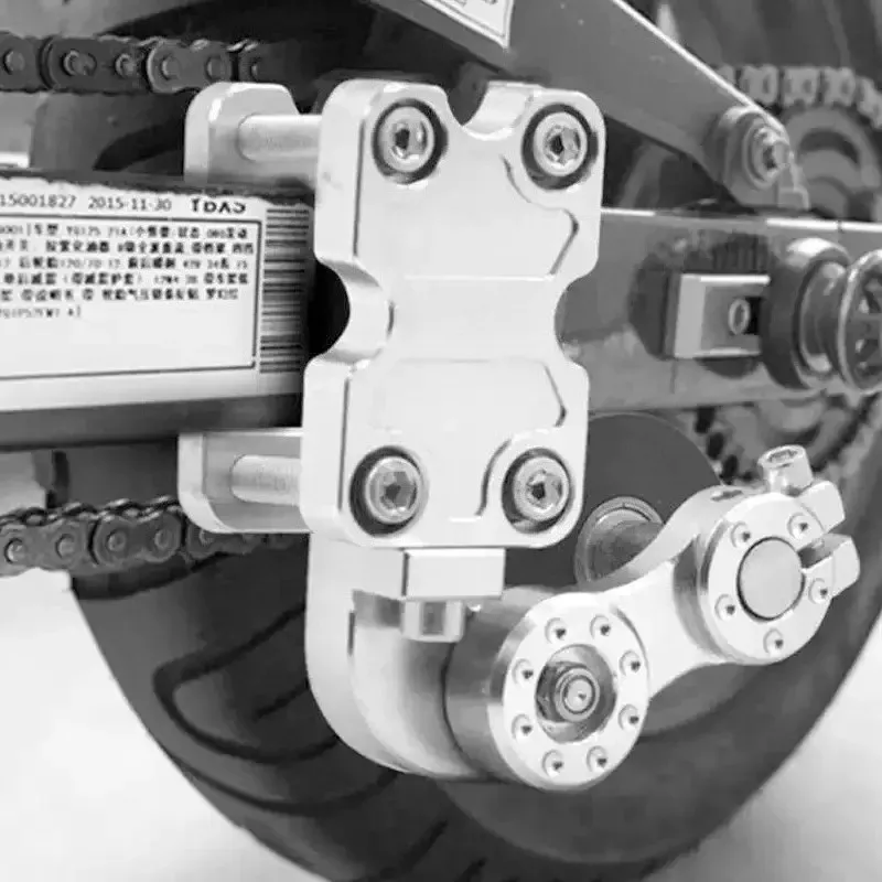 Motorcycle Universal Adjustment Accessories Adjuster Wheel Chain Tensioner Roller Tightener for Motorbike Motocross Chopper ATV