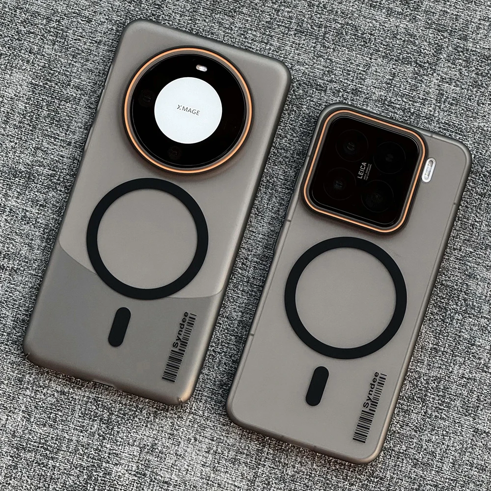 حافظة مغناطيسية للشحن اللاسلكي Magsafe لهاتف Xiaomi 14 13 15 Pro Ultra 14T Pro غطاء هاتف فاخر مقاوم للصدمات