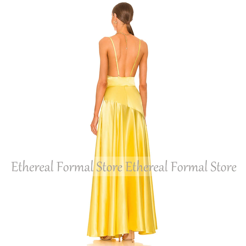 モダンなイエローの女性のイブニングドレススパゲッティストラップマーメイドイブニングドレス結婚式用ノースリーブスリットロングフォーマルパーティードレス