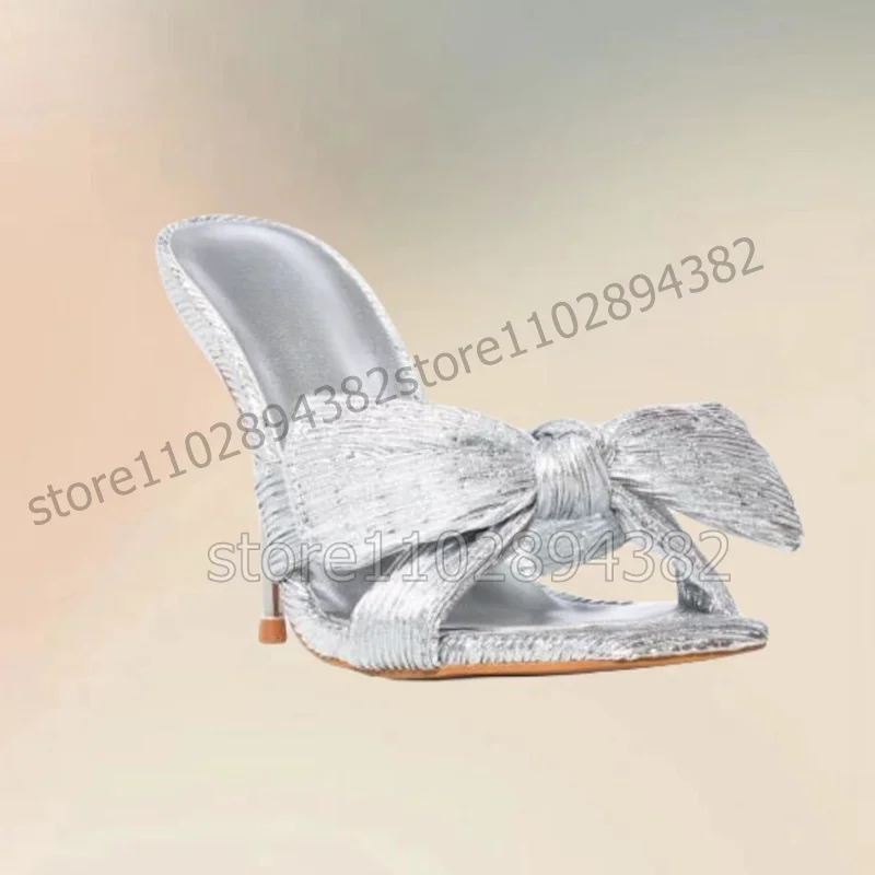 

Silver Glitter Pleated Bow Knot Open Toe Slippers Slip On Women Shoes Thin High Heels Fashion Banquet 2023 Zapatos Para Mujere