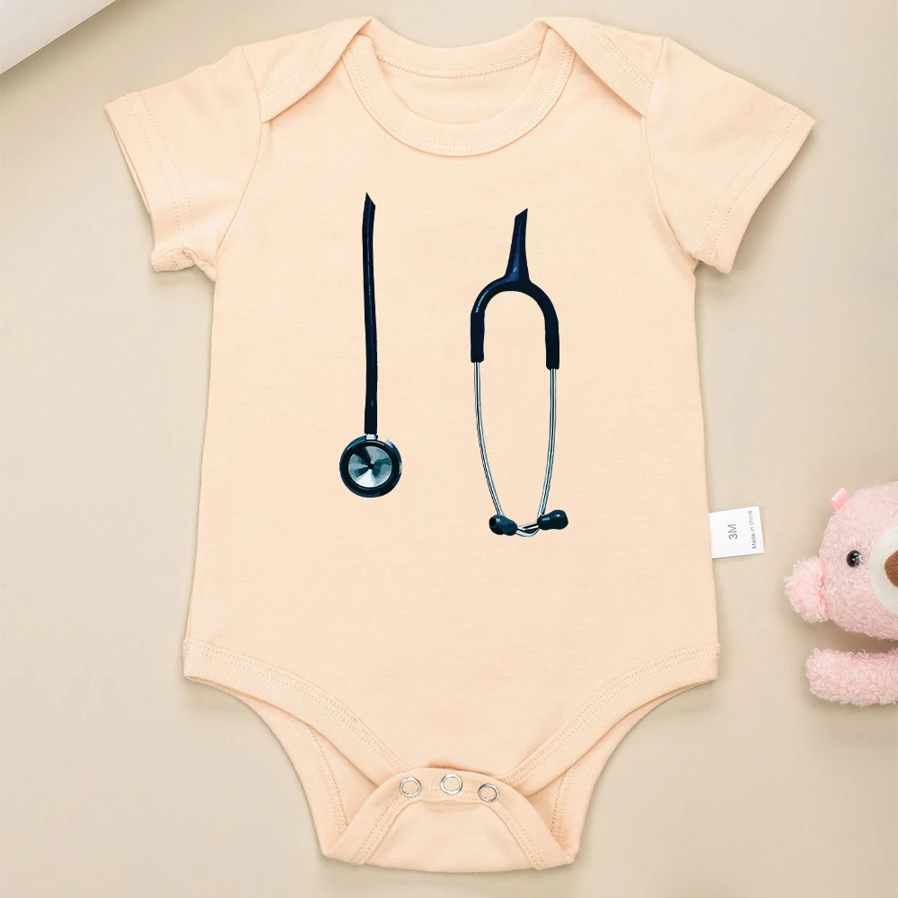 Onesies drôles de petit docteur pour bébé, style populaire mignon, tout-petit, combinaison pour fille, manches courtes, col rond, coton, bébé