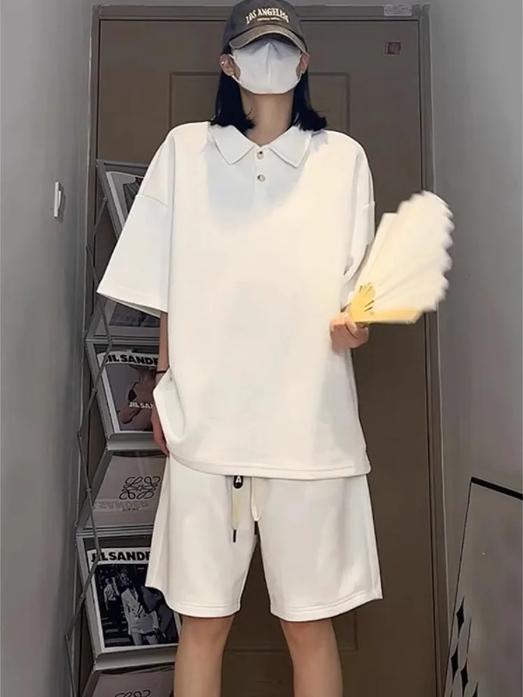 

Повседневный летний комплект для подростков: футболка и шорты в американском стиле, из хлопка и полиэстера, для создания ухоженного и свежего образа