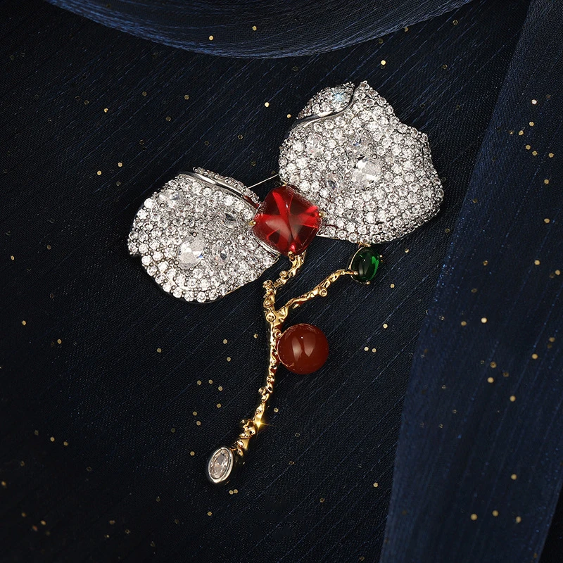 

Autumn Luxury Copper Micro-zircon Branch Bow Brooches for Women Elegant Freshwater Pearl Pin Coat Suit Accessories Wedding Gift