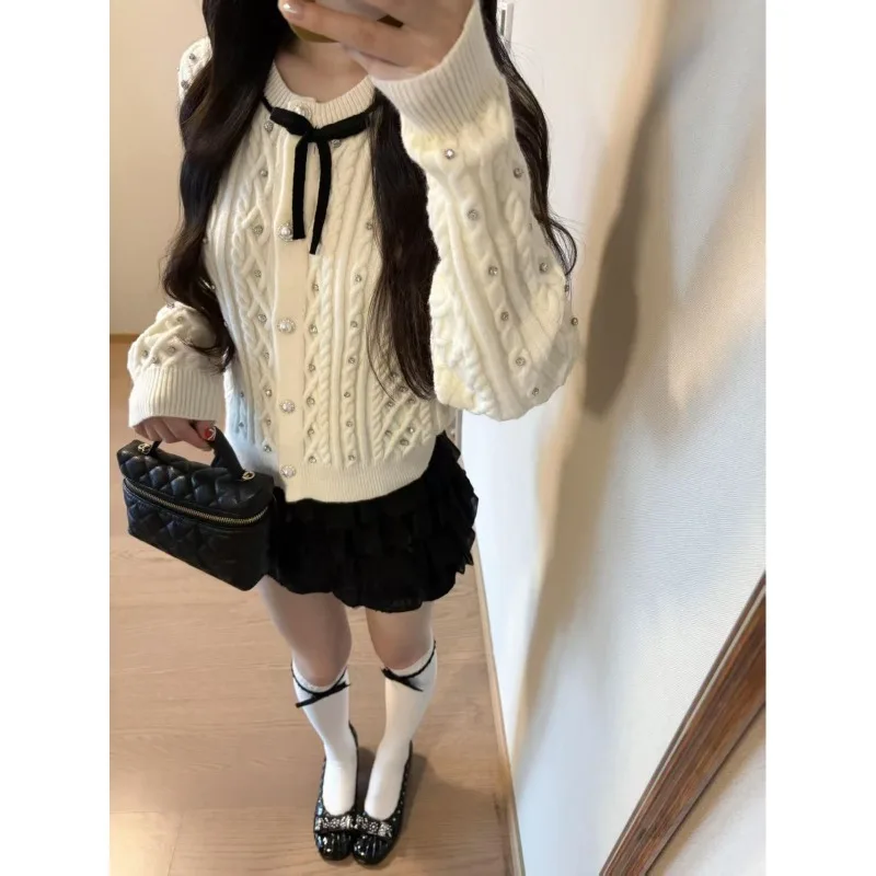

Korean Fashion Long Sleeved Knitted Cardigan for Women Autumn New Pure Temperament Slim Fit Short Sweater Female Coat