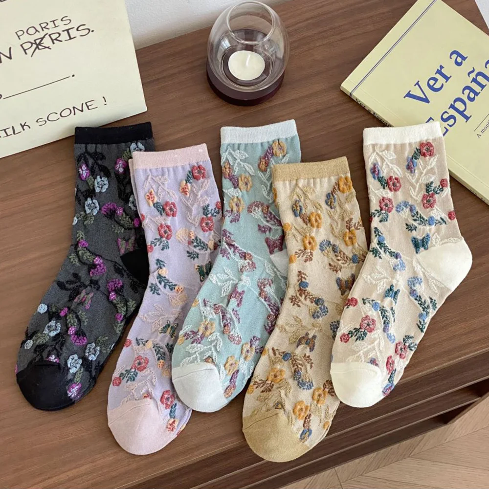 

5 Pair Fashion Middle Tube Socks Woman Autumn Winter Long Women Socks Party Cute Flower Print Home Socks Lady Kawaii Beautiful