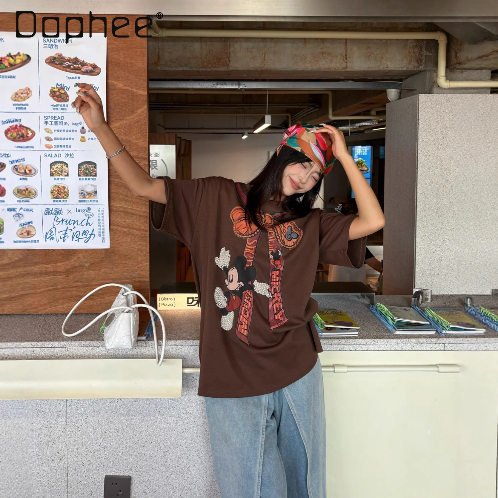 

Американская ретро-футболка ручной работы с бисером, принтом в виде мультяшных букв, свободного кроя, модная, крутая, с коротким рукавом, с шарфом, кавайная женская одежда