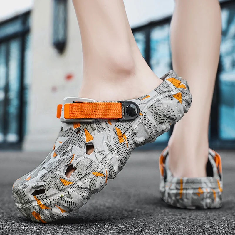 Men Shoes Slippers Garden Flat Sandals Plus Size 47 Summer Light EVA Slides Hole Shoes Clogs Home Outdoor Male Beach Shoes 46