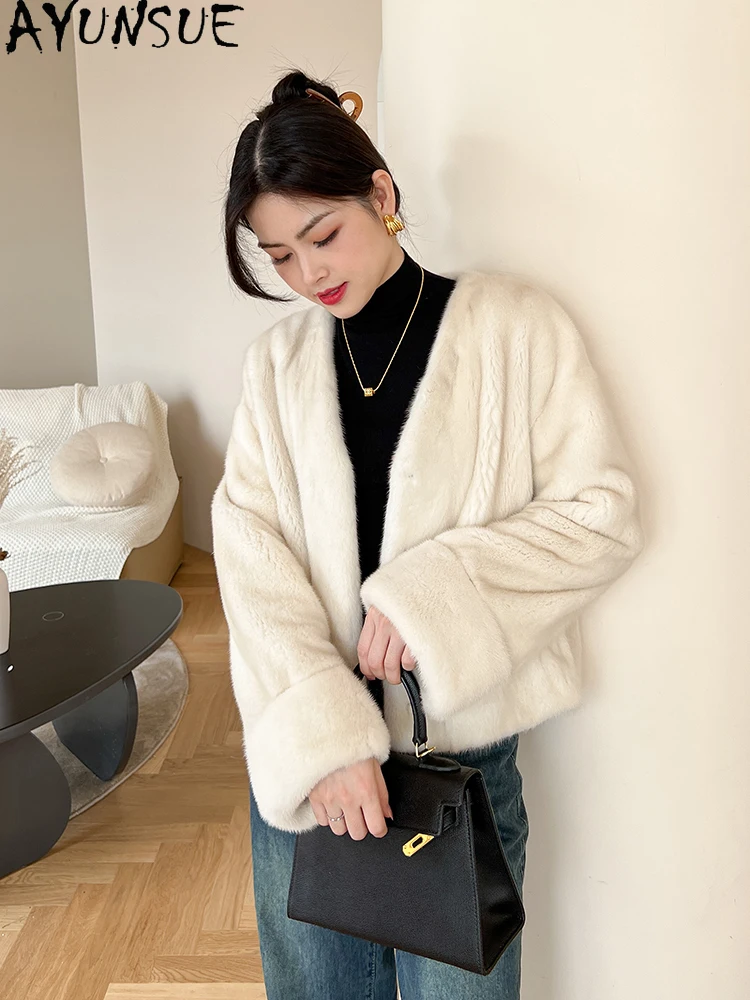 AYUNSUE Giacca in pelliccia di visone in velluto naturale Donna con scollo a V Giacca invernale in visone intero di lusso per abiti da donna Alta qualità │фта Сadeirasхом