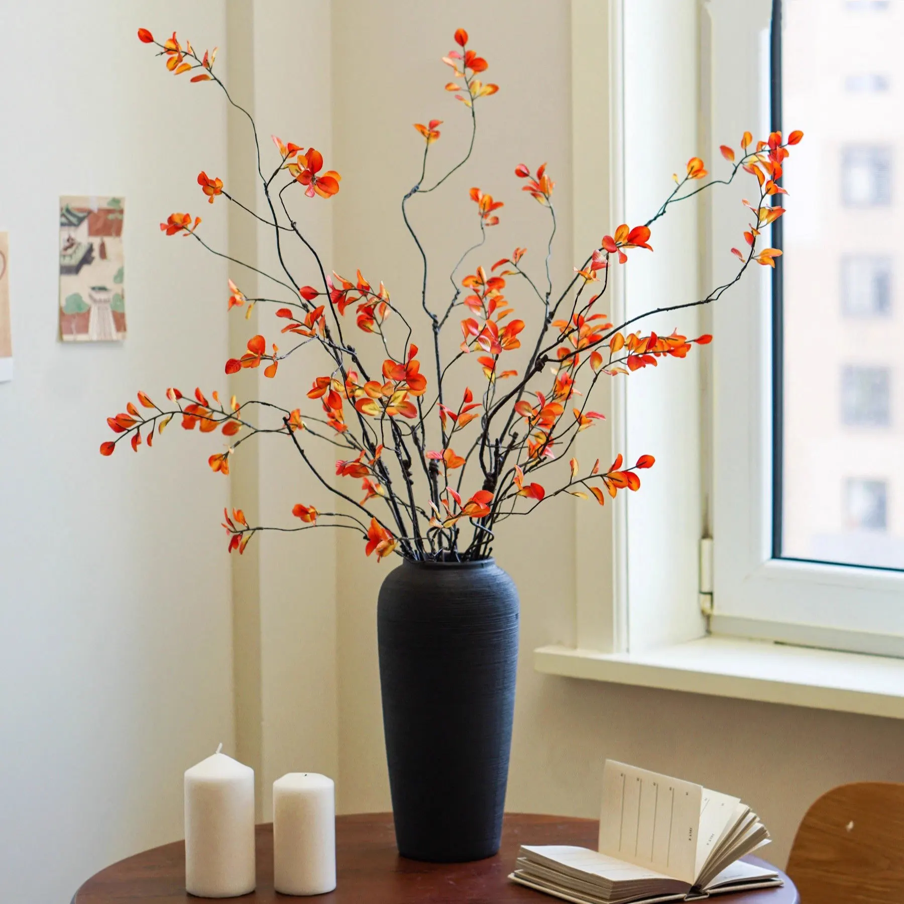 Modern Minimalist Ceramic Vase, Unique Light Luxury Flower Vase, Decor Ornament for Living Room & Entrance
