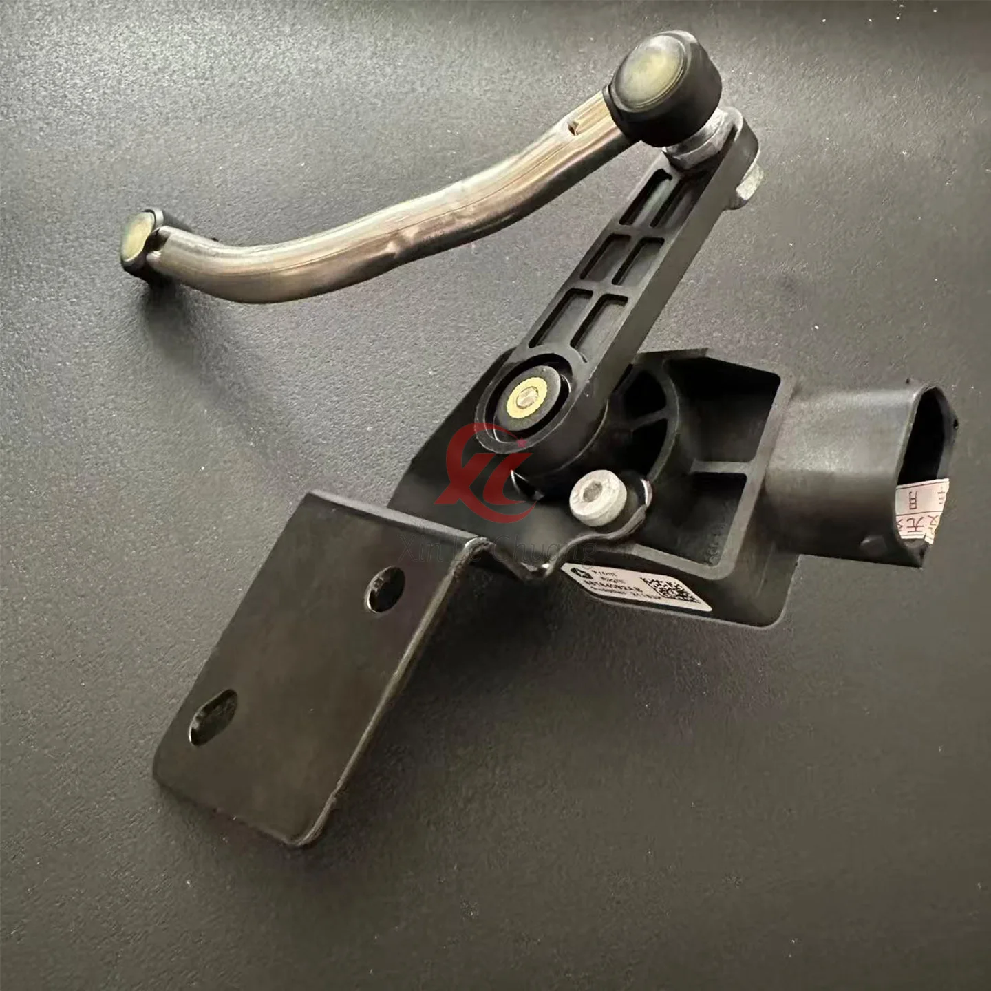For Jeep Grand Cherokee Body Height Sensor: LH (Left Front), RH (Right Front), 68164093AB - 68164092AB Original Mopar