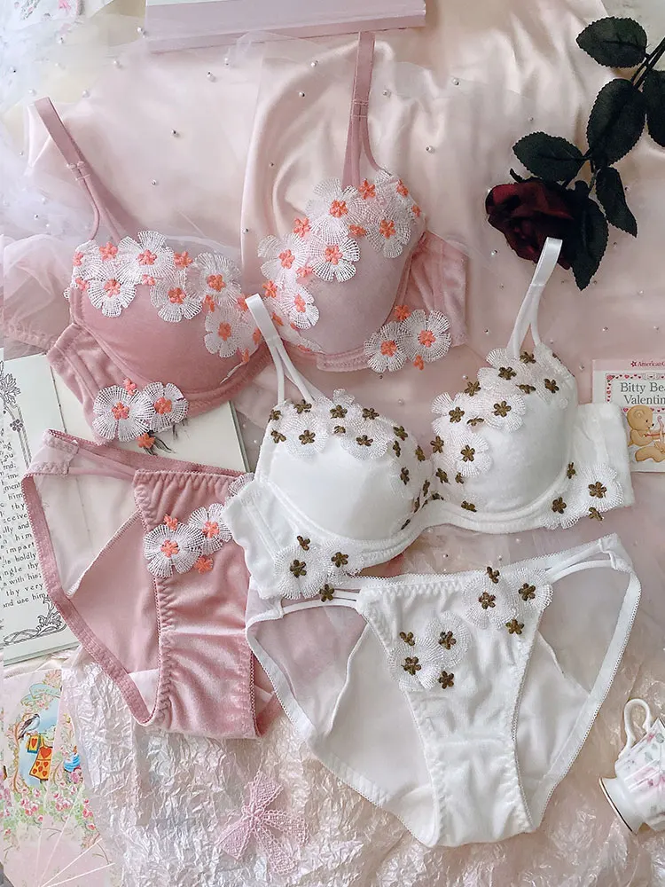 

Girl velvet petal underwear steel ring large size lingerie underpants suit women sexy push up flowers deep v bra briefs set