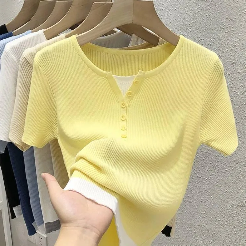 V-neck Short Sleeve T-shirt Women\'s Summer Dress Thin Ice Silk Knit Sweater 2024 New Fake Two Yellow Top