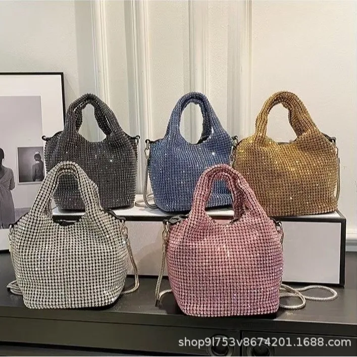 

Classic Women's Tote Bag in Leather with Shoulder Strap Crossbody Option By Luxury Brand Famous Designer Elegant