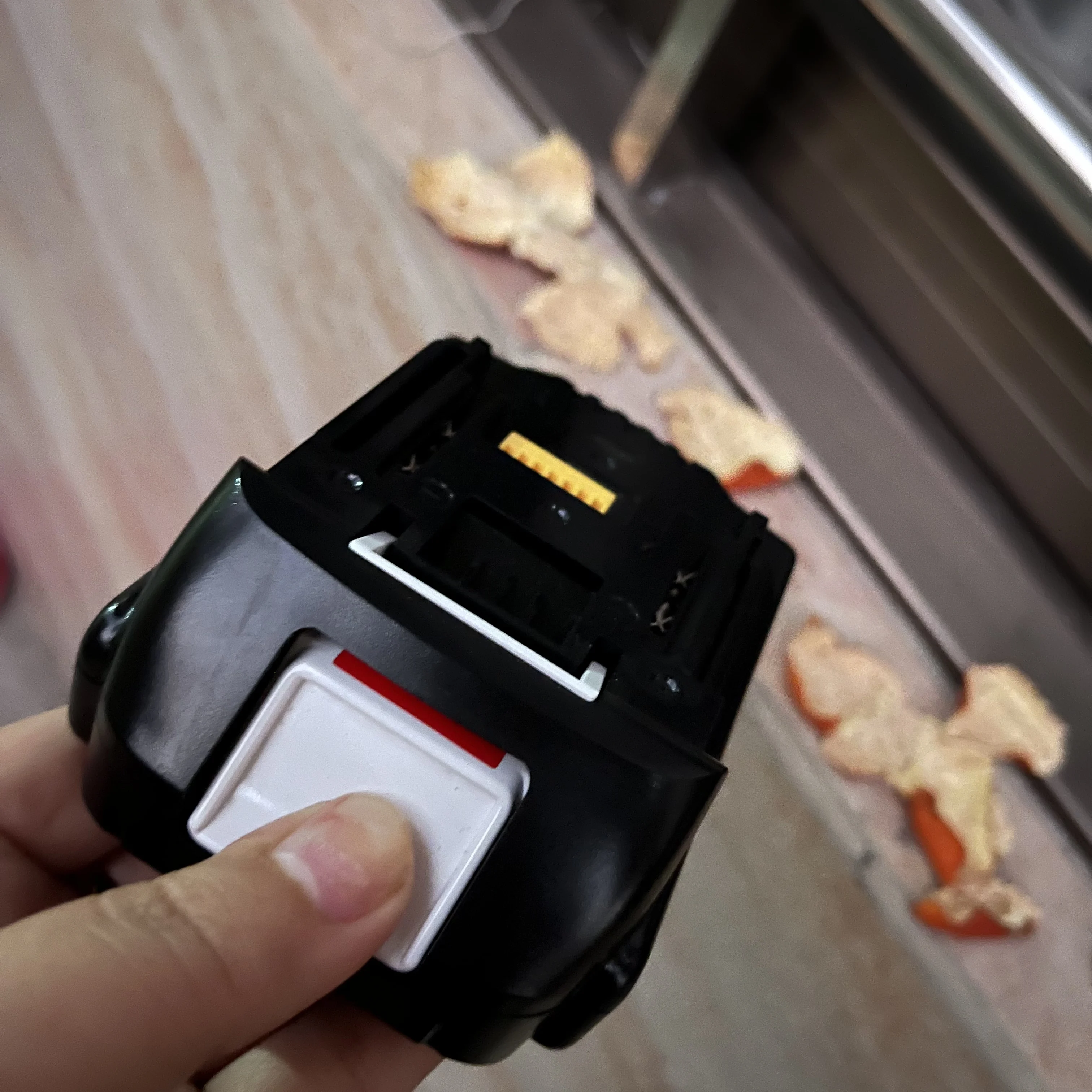 Genuine Makita 3Ah,…