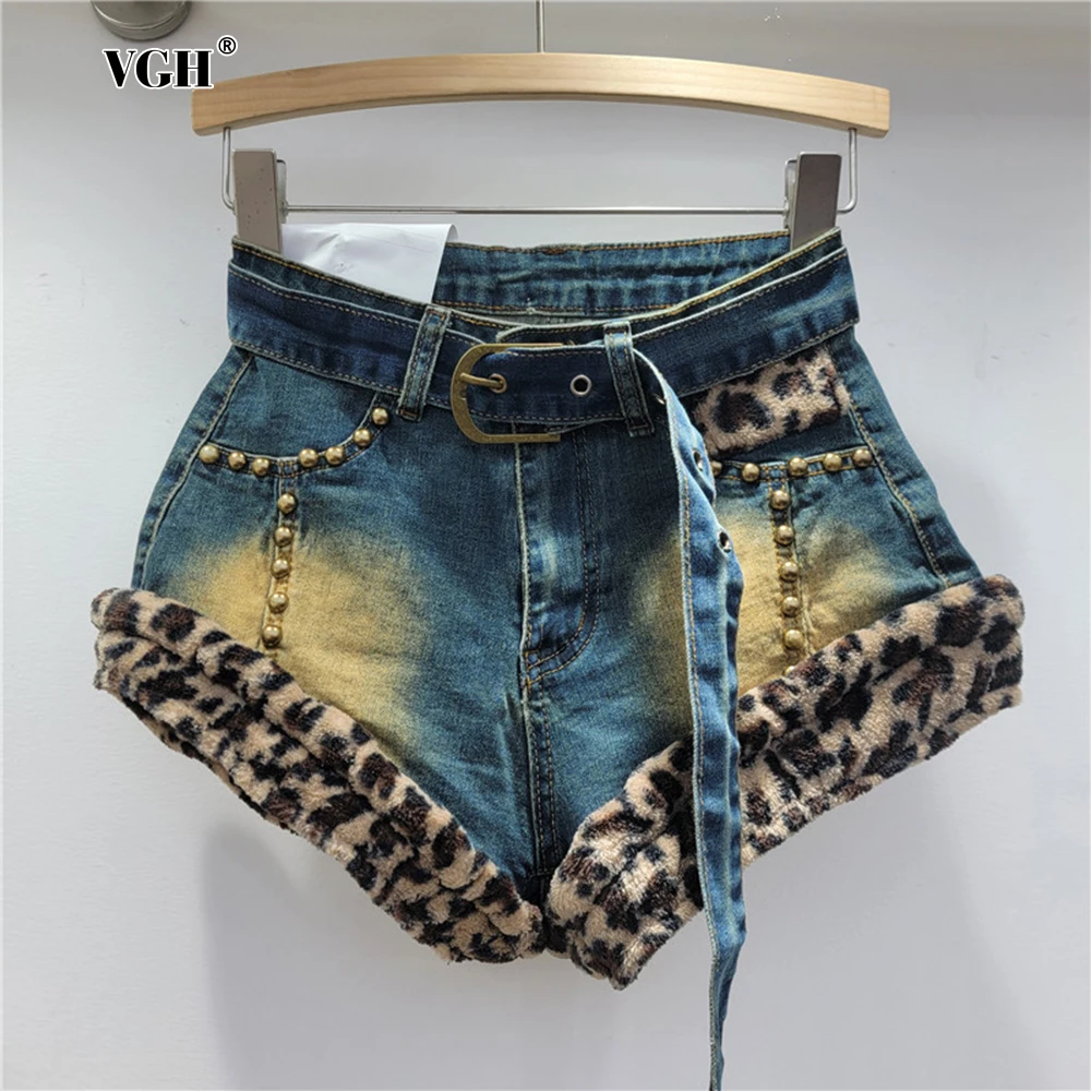 VGH Vintage Hit Color Spliced Rivet Shorts For Women High Waist Chic Design Sense Leopard Border Short Pants Female Fashion New