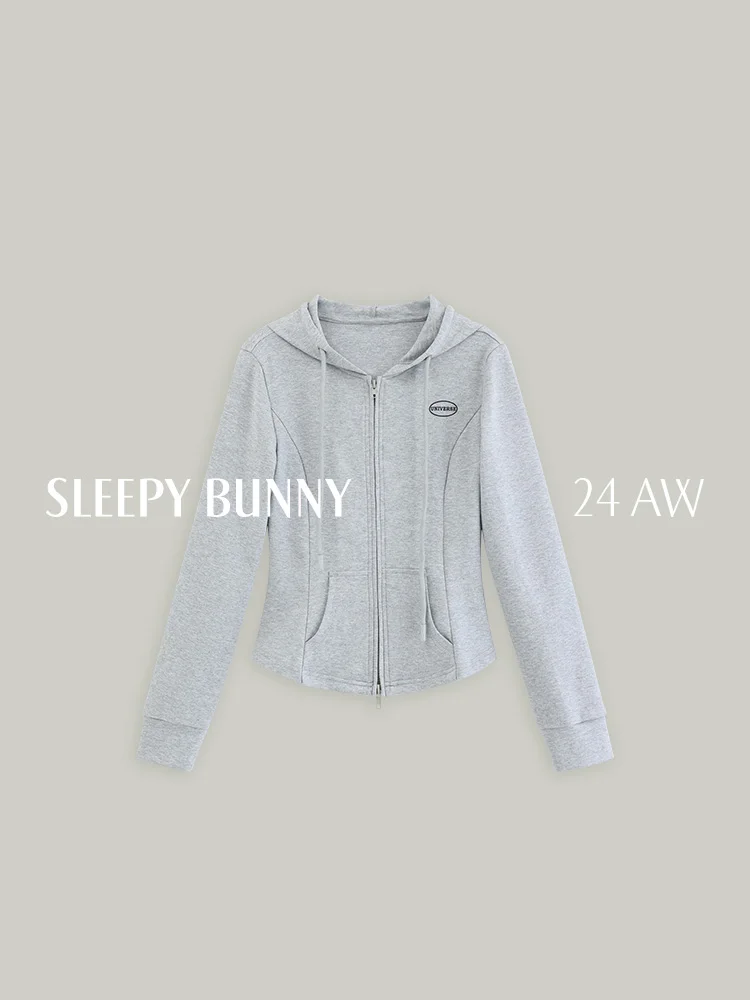 Fitted Zip Up Hoodie for Women Casual Sportswear Jacket Autumn Short Hooded Cardigan Versatile Slim Fit Outerwear for Daily Wear