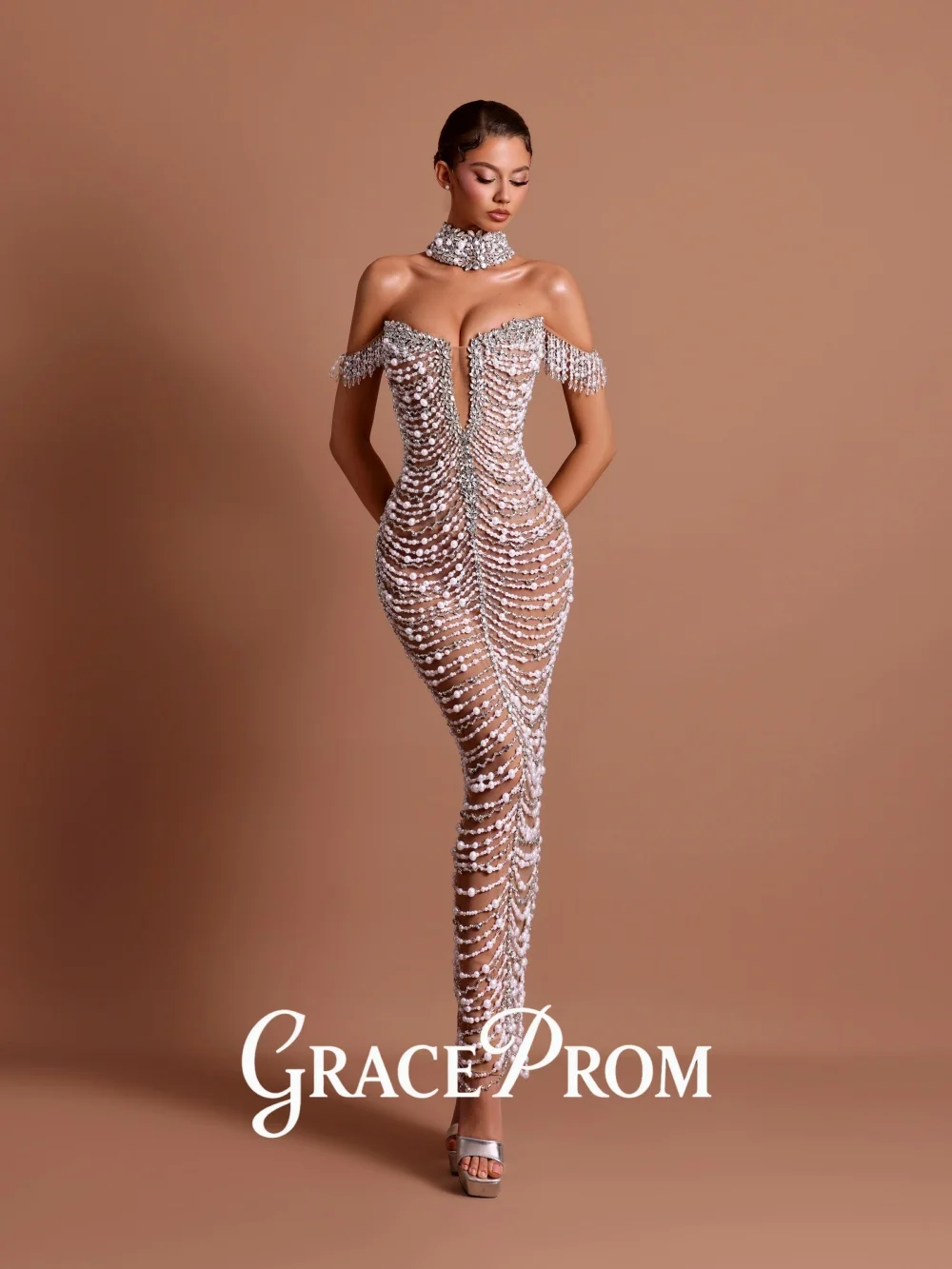 

GraceProm Glamorous Halter-Neck Evening Dress 2026 Bow-Waist Carpet Gown Charming A-line Floor-Length Party Gown فساتين س