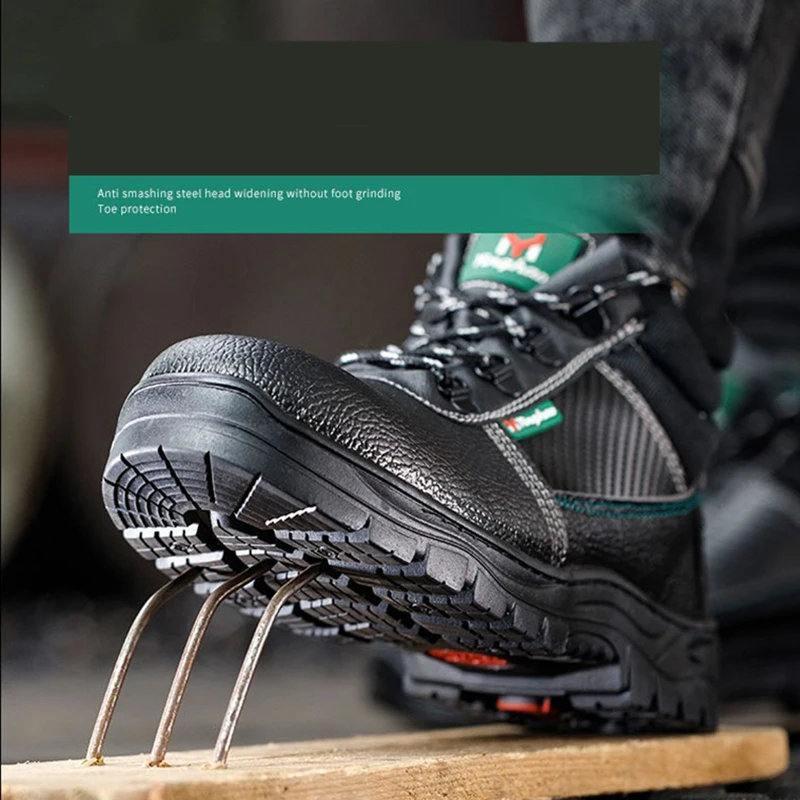 Labor Protection Shoes With Iron Toe Anti Smashing Anti Piercing Breathable Anti Slip  Wear-resistant Rubber Safety Shoes