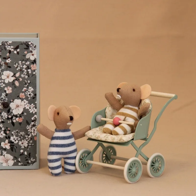 Miniature Metal Stroller 1:12 Scale Realistic Baby Pushchair for Dollhouse  Miniature Scene Children\'s Toy Model For BJD Doll
