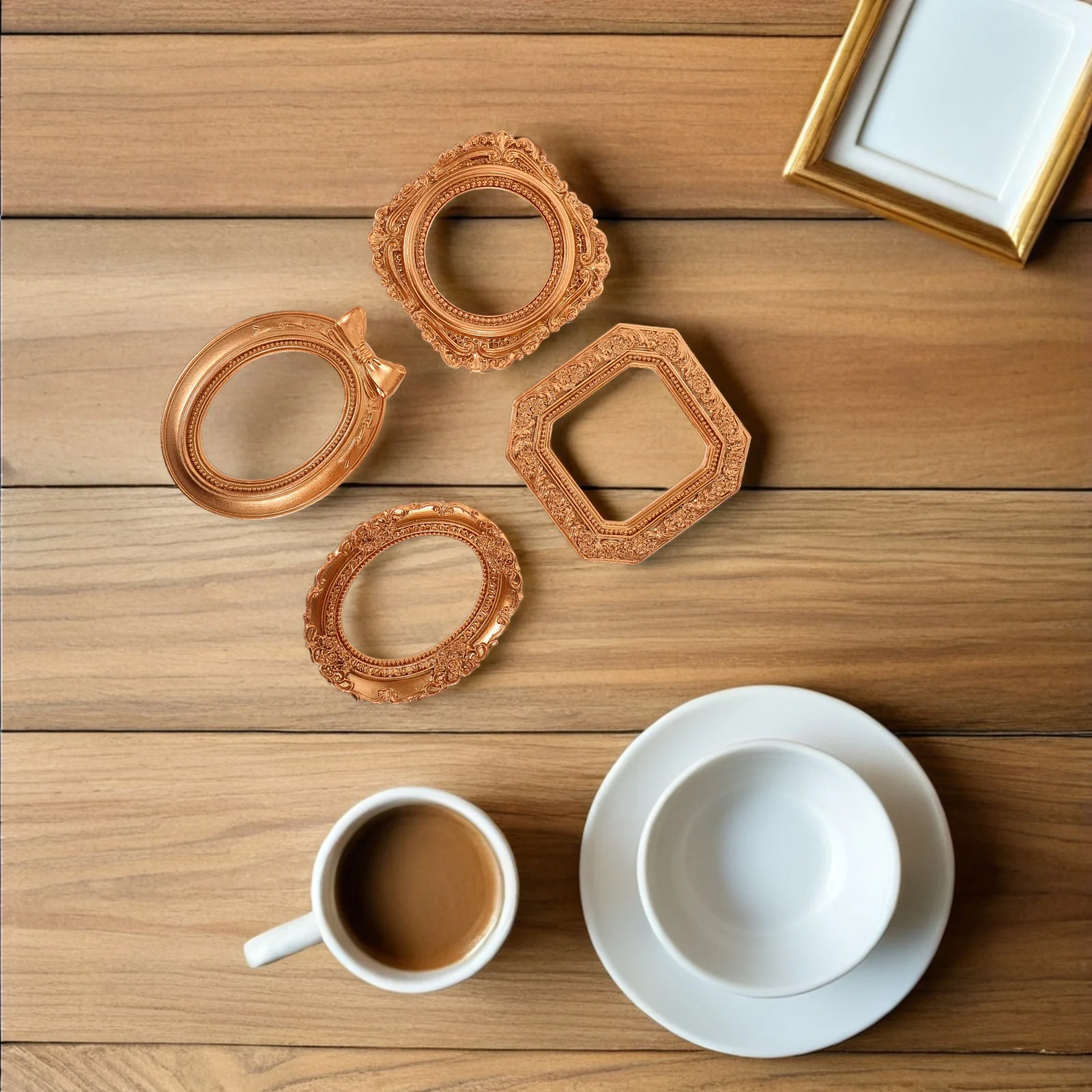 

4Pcs Vintage Photo Frames Mini Resin Small Tabletop Jewelry Display Retro Victorian Style Ornate Photo Holder