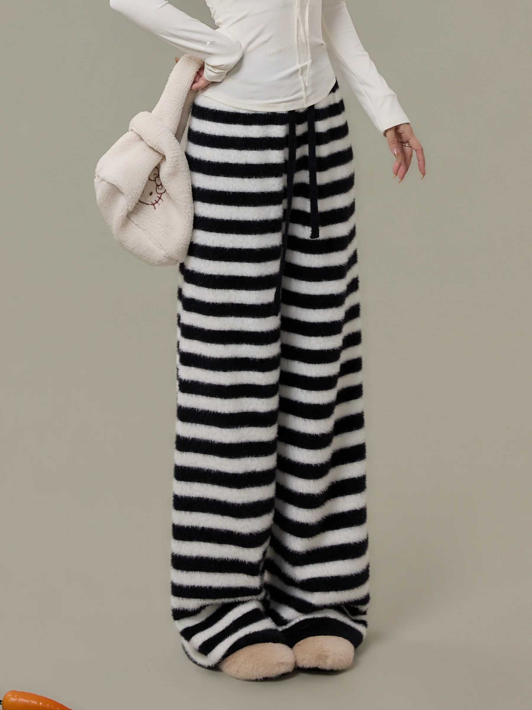 

Laid-back Striped Wide Leg Pants Casual Straight Cut Loose Fit Autumn Winter Small Size Women's Long Trousers Commute Style