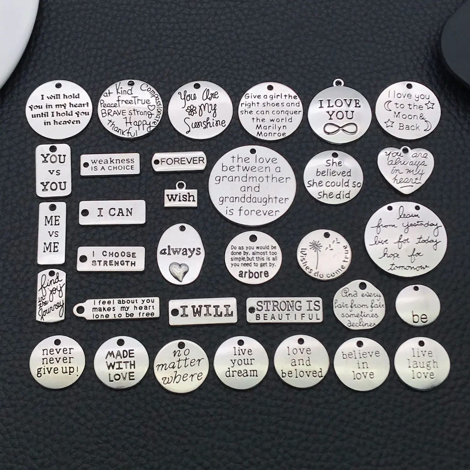 31pcs Hot Sale Inspirational Letter Plates, Creative DIY Alloy Jewelry Findings, Electroplated Charms for Bracelets Necklaces Ke