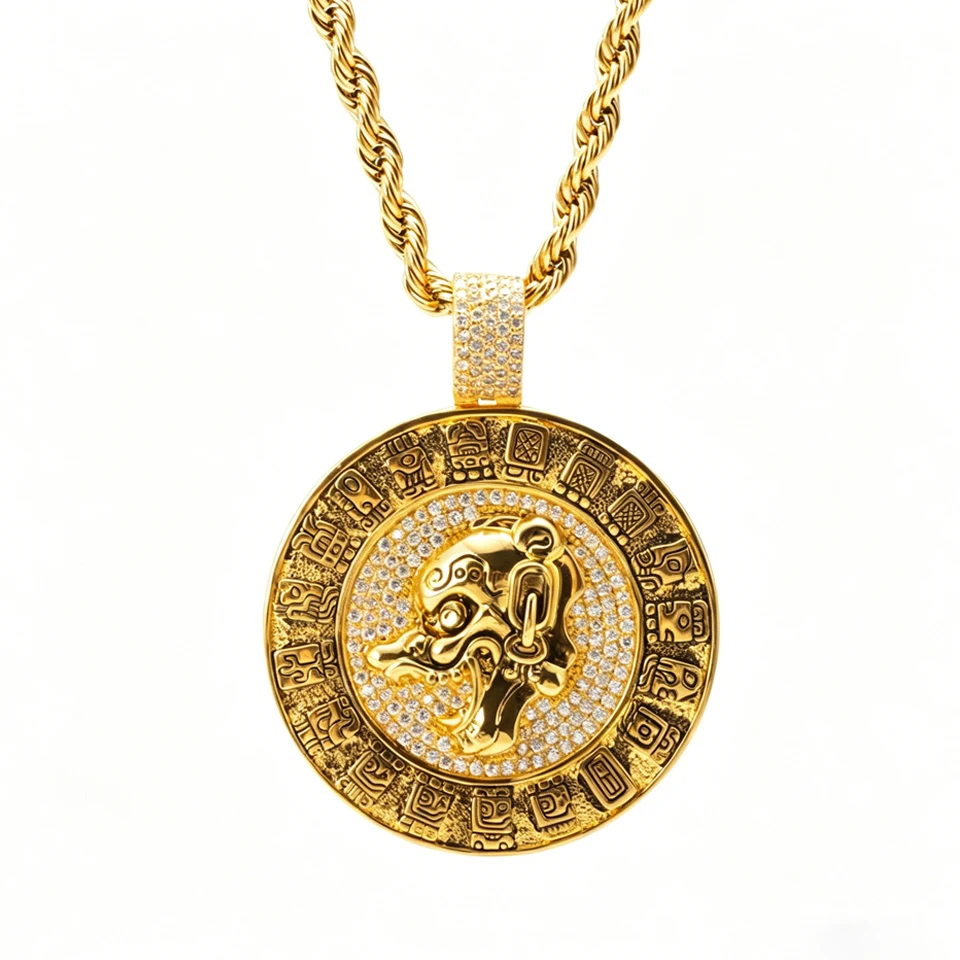 

VANAXIN Iced Out Pirates Of The Caribbean Pendant Men's 18k Gold Plated Cubic Zircon Necklace Hip Hop Jewelry Rope Chain