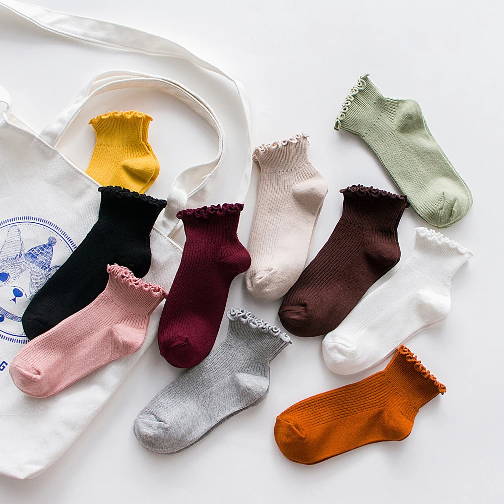 1 Pair Women Ruffled Socks Cute Short Ankle Socks Cotton Rolled Edge Lace Socks Classic Fashion Solid Candy Colors for Girls New