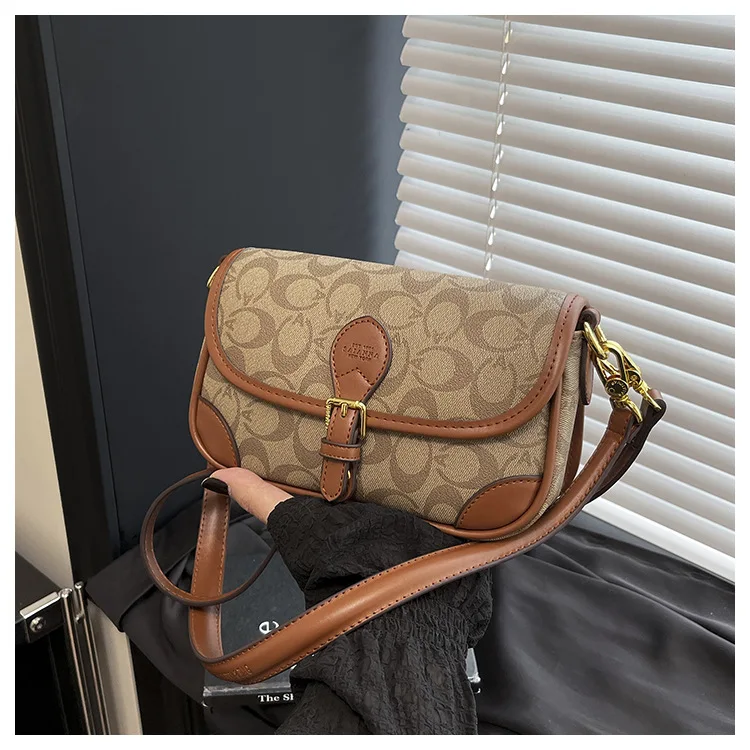 

2025 New Niche Square Bag Women High-end Versatile Shoulder Crossbody Fashion Purse