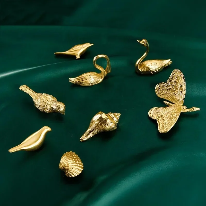 Animal Shape/Deer/Swan/Bird Winecabinet Solid Brass Cabinet Knobs Wardrobe Kitchen Handles and Knobs Furniture Handle Decoration