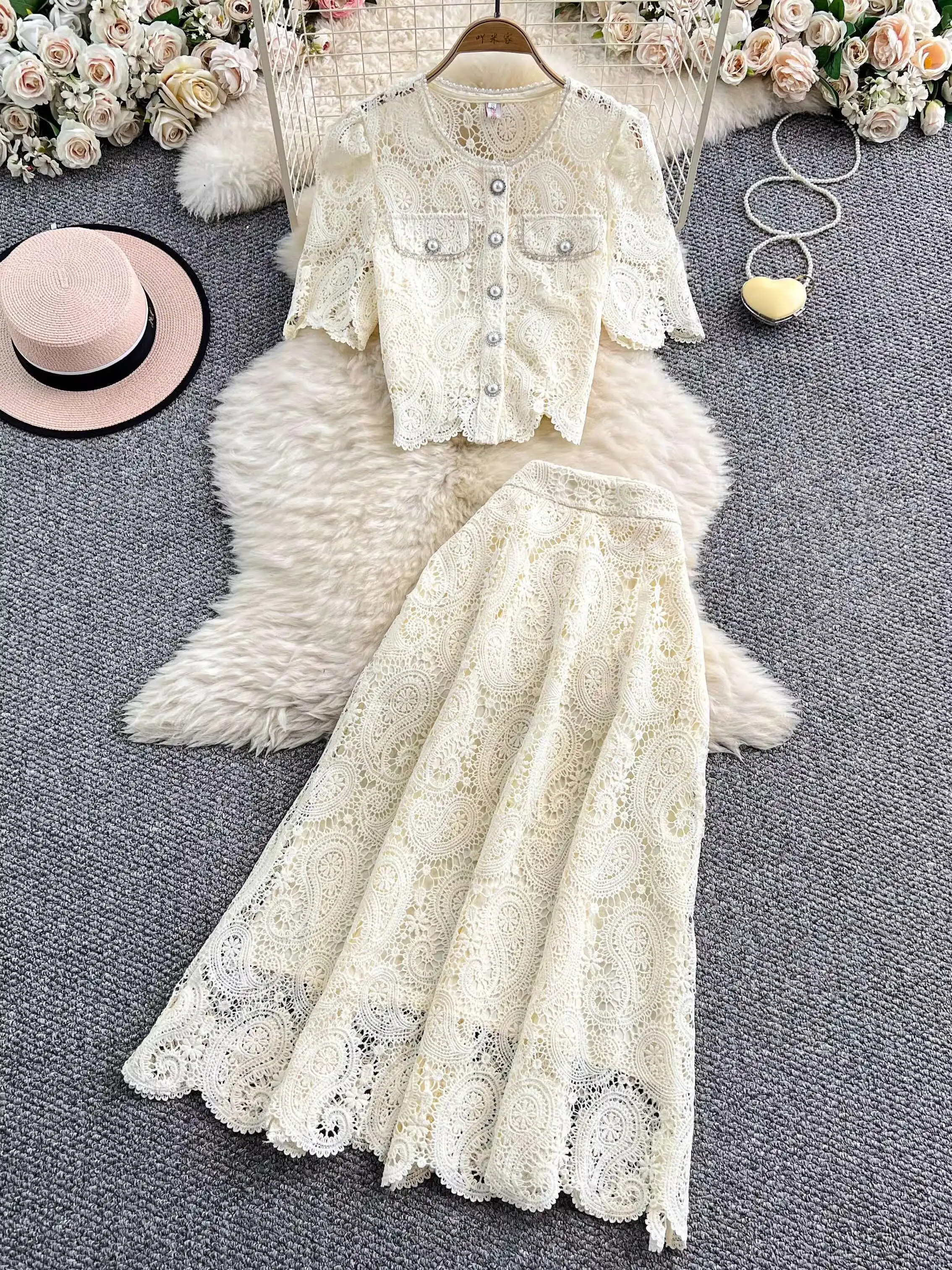 エレガントなパールロングドレススーツ女性 2 点セット夏半袖花刺繍レースシャツ A ラインミディスカートセット