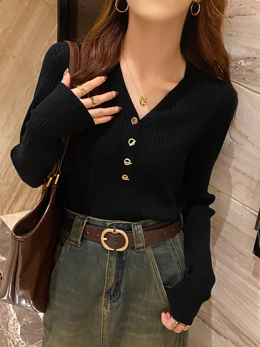 2024 Jesienno-zimowe swetry damskie Casual Slim Button Knitted Pullover Sweater Femme Basic Solid Jersey Tops Fashion Clothes