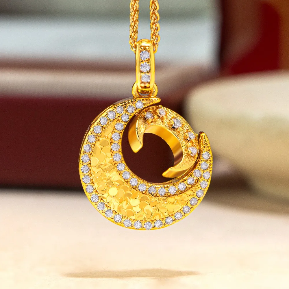 Burst flash point drill broken ice ice double moon pendant female delicate crescent collarbone chain 9999gold