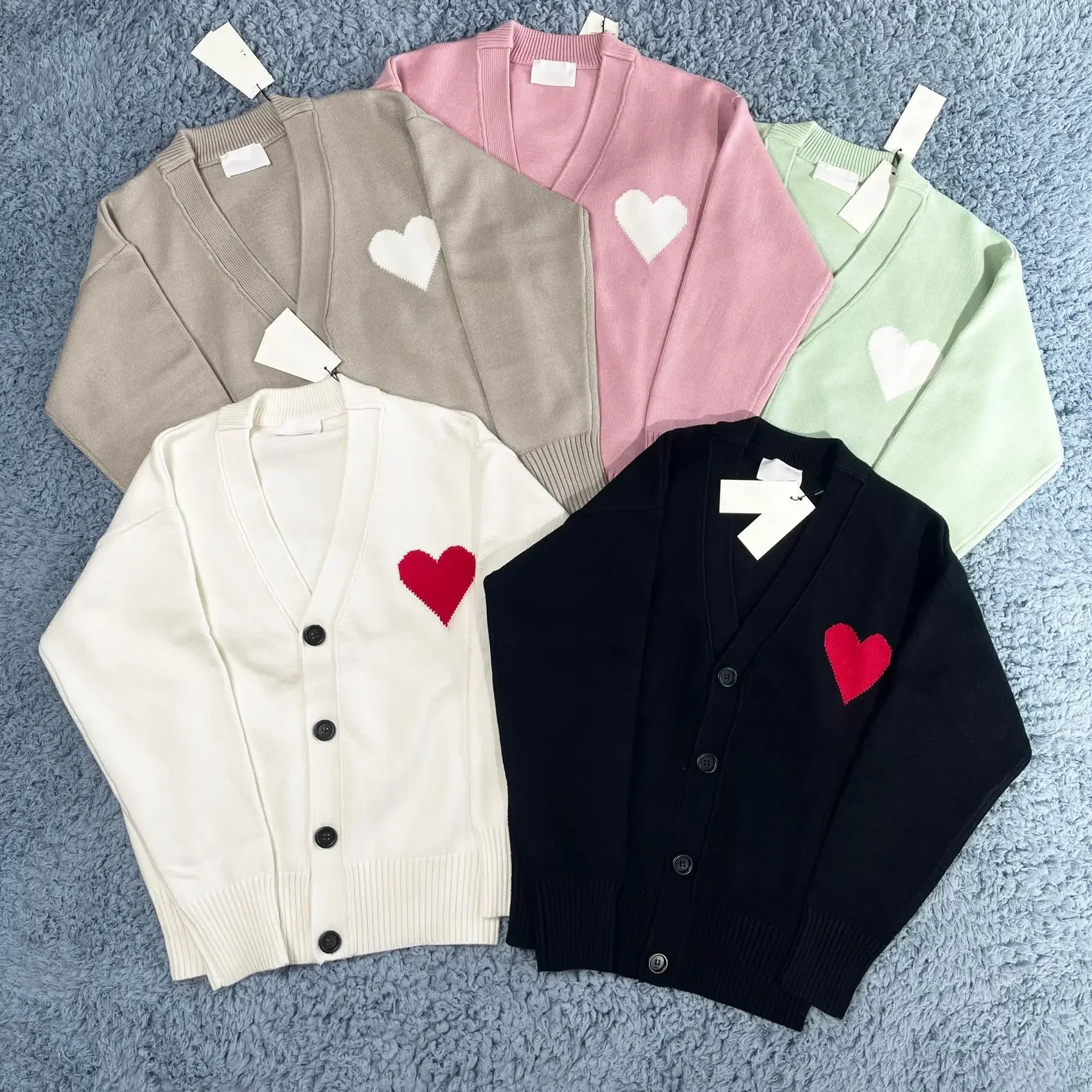 Superior quality Macaron Color Series Heart Jacquard Women Loose Fit Cardigan Knit Sweater V-neck Pullover Classic mens sweater