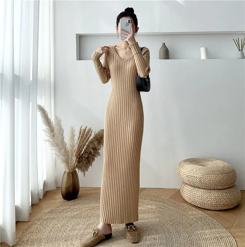 Black New Autumn  V-neck Knitted Dress Women New Slim Fit Hip Hugging Bottom Shirt Over the Knee Sweater Long Skirt Trendy