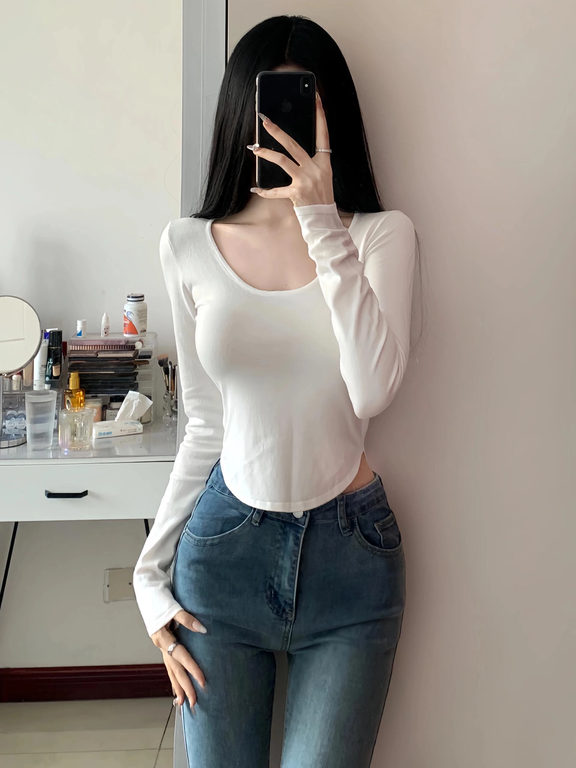 KING BRAND Women's Long Sleeve U-Neck T-Shirt Slim Fit Base Shirt Sexy Asymmetrical Hemline Inner Wear for Autumn Season